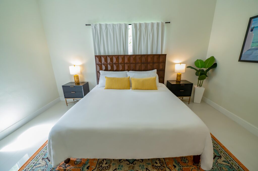 Beach House Downstairs Bedroom Nassau Bahamas Private House Rental Mar Y Sol 2